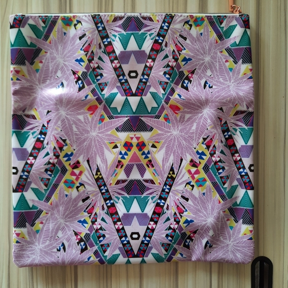 Mara Hoffman for Sephora Collection Clutch - Picture 7 of 10